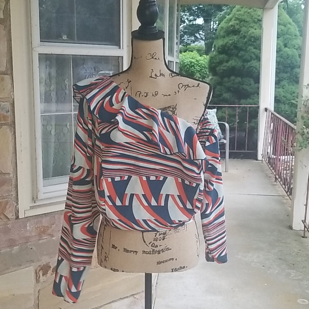 Fashion nova off shoulder blouse